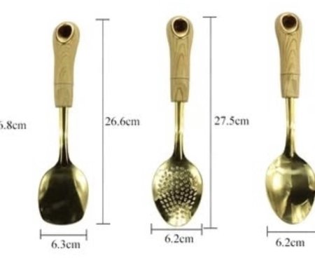 مغارف بأشكال  متنوعة